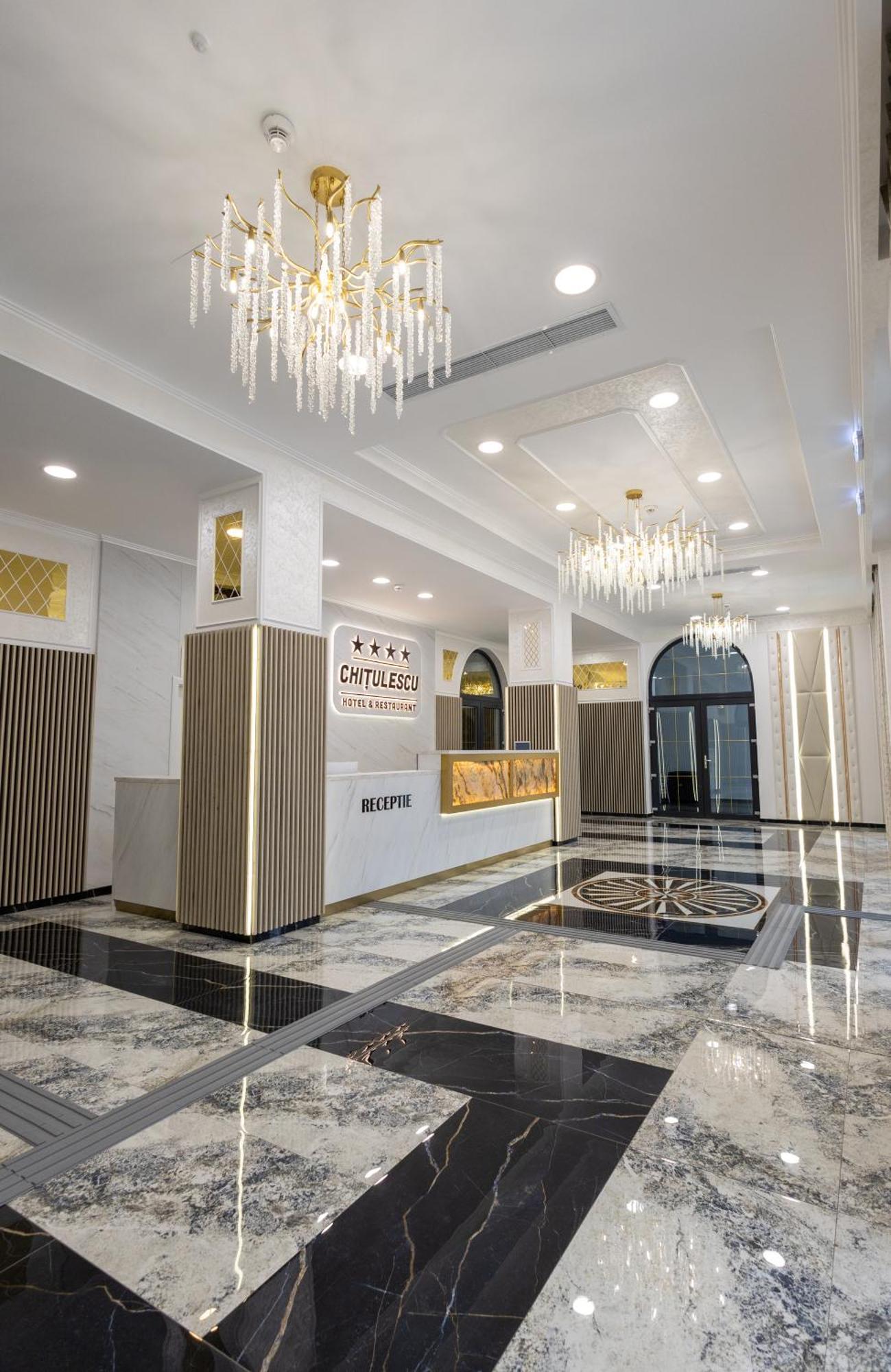 Chitulescu Hotel Targoviste Ngoại thất bức ảnh